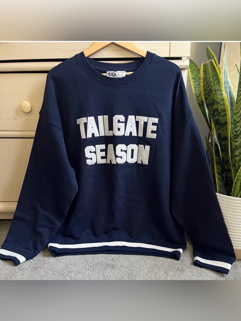 NWT Beach Riot Tailgate Sweatshirt L